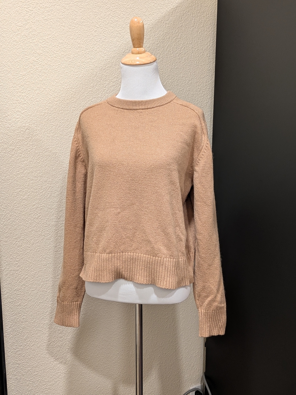 Banana Republic Factory XS Camel Tan Wool Blend Crewneck Sweater